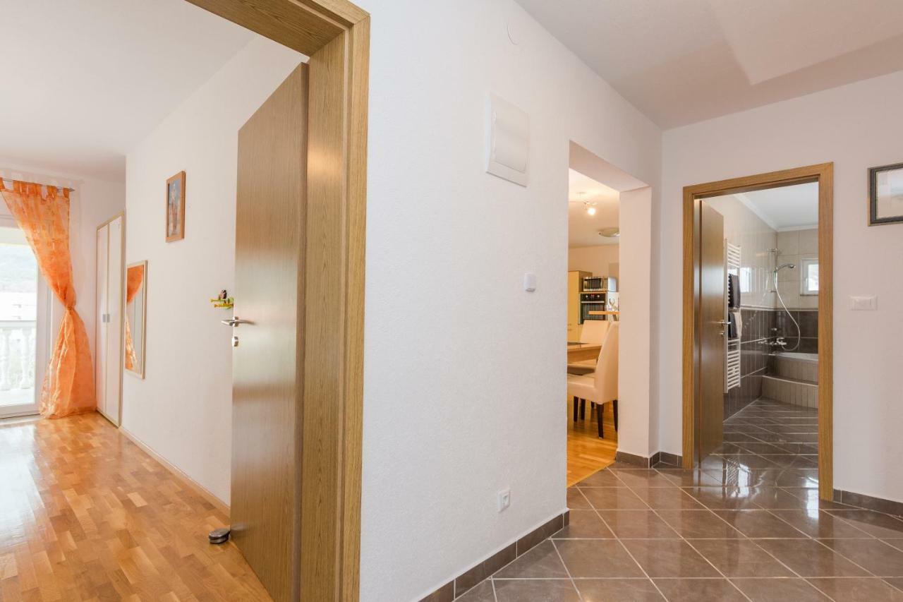 Apartment Natalie Sea View With 3 Bedrooms And Everything Is Air-Conditioned Sali Zewnętrze zdjęcie