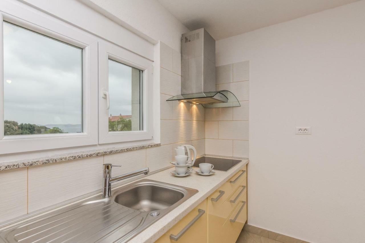 Apartment Natalie Sea View With 3 Bedrooms And Everything Is Air-Conditioned Sali Zewnętrze zdjęcie