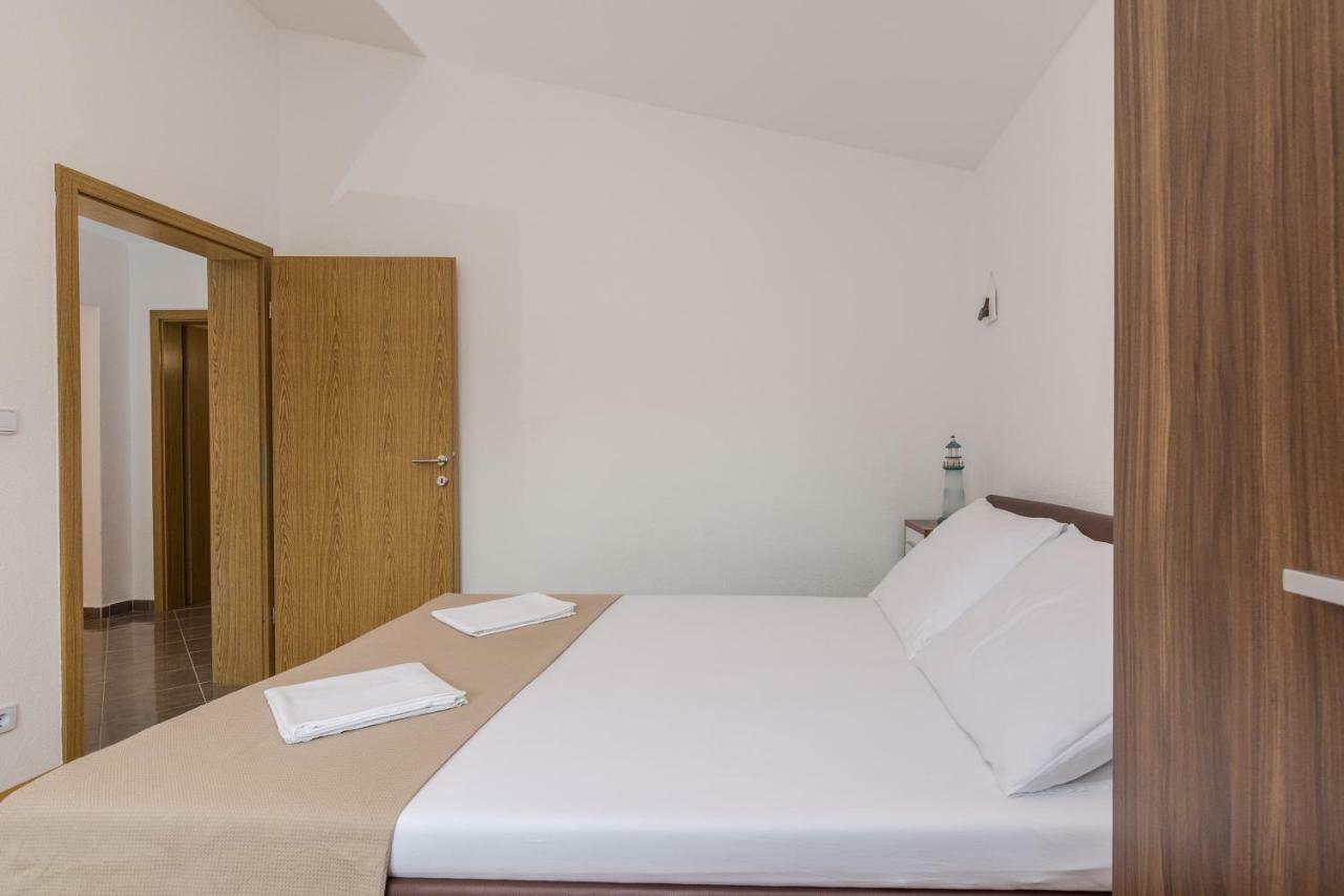 Apartment Natalie Sea View With 3 Bedrooms And Everything Is Air-Conditioned Sali Zewnętrze zdjęcie